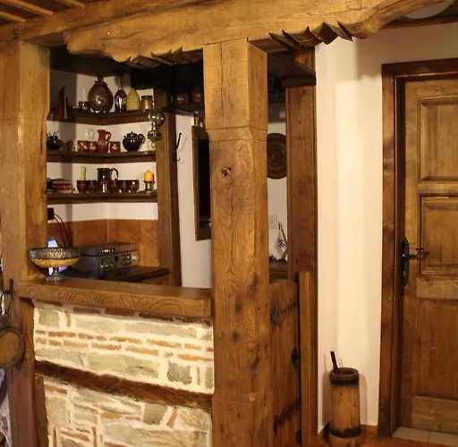 къща за гости стариятъ ловечъ Къща за гости