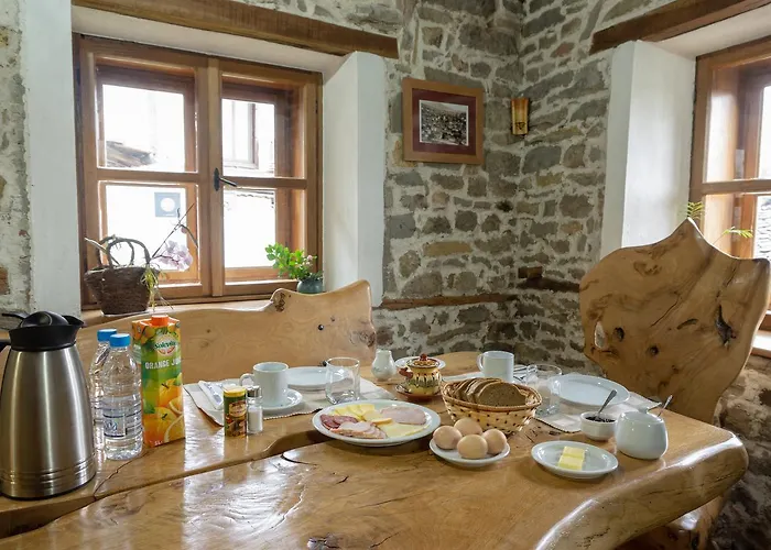 къща за гости стариятъ ловечъ 2* Ловеч